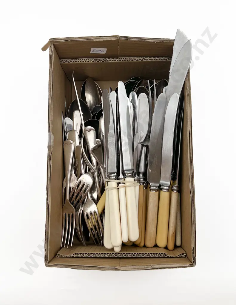 Small Box of Assorted Cutlery Image 1++