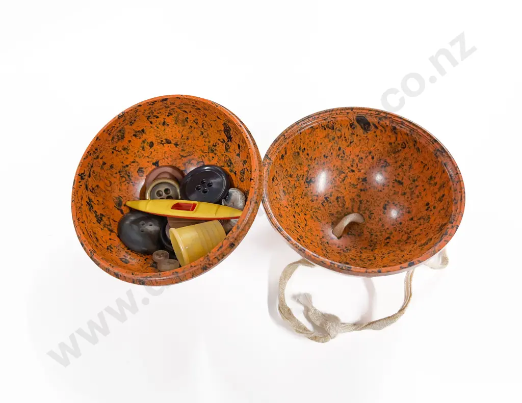 Wooden Sewing Box & Bakelite String/Wool Container Image 1++