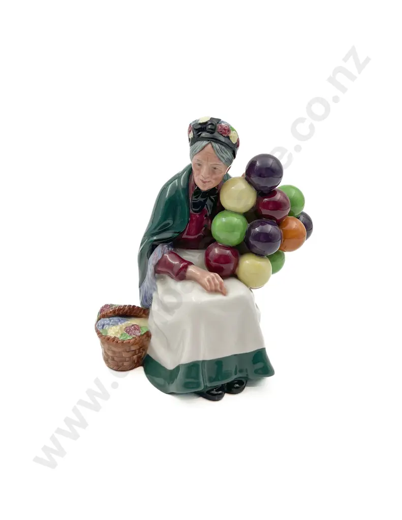 RD Figure 'The Old Balloon Seller' Image 1++