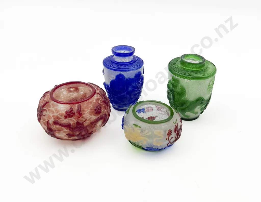 Four Cameo Glass Vases (a/f) Image 1++