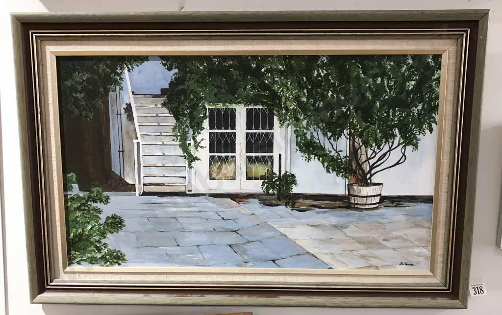 B.A Thorpe - No77 Courtyard Image 1++