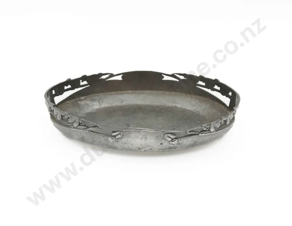 Tudric Pewter Oval Dish Image 1++