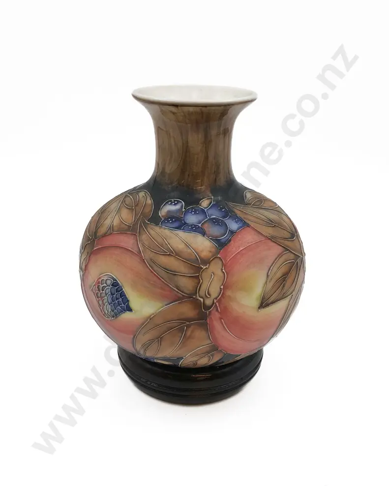 Moorcroft Style Vase Image 1++