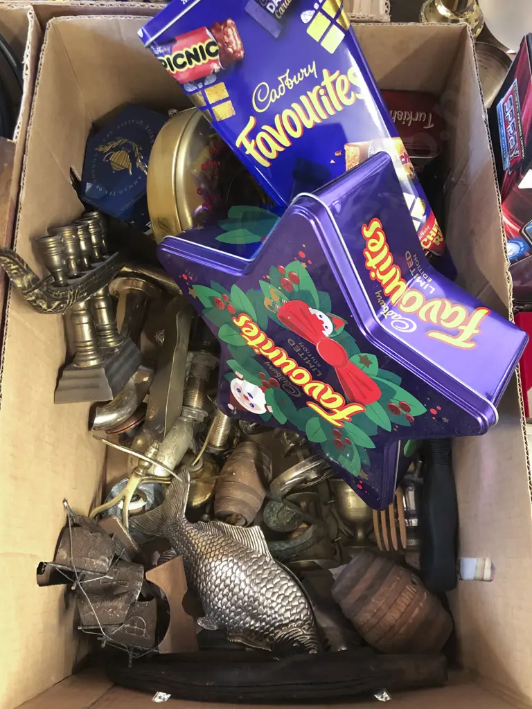Box of Assorted Metalware incl Taps & Tins Image 1++