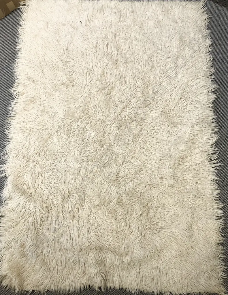 Flokati Rug Image 1++