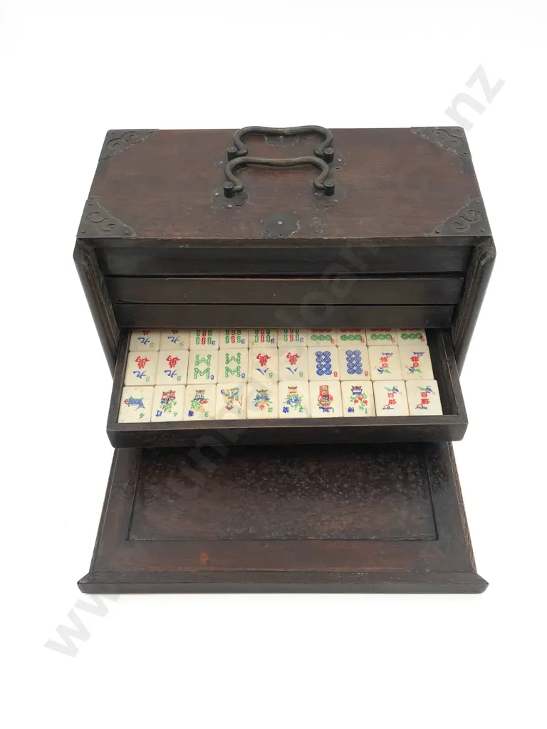 Cased Mah Jong Set Image 1++