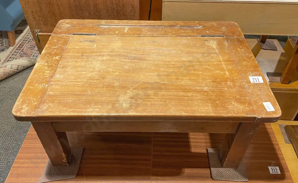 Cut Down Vintage Childs Desk Image 1++
