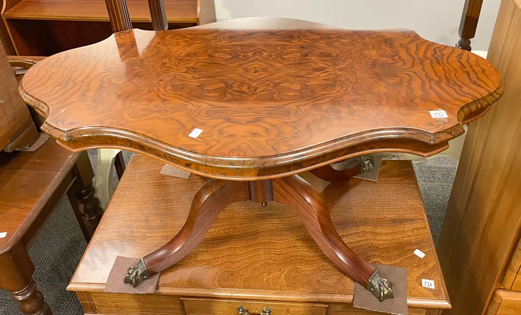 Reproduction Burr Walnut Quatrefoil Occasional Table Image 1++