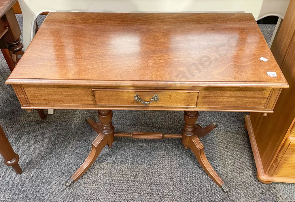 Single Drawer Hall Table Image 1++