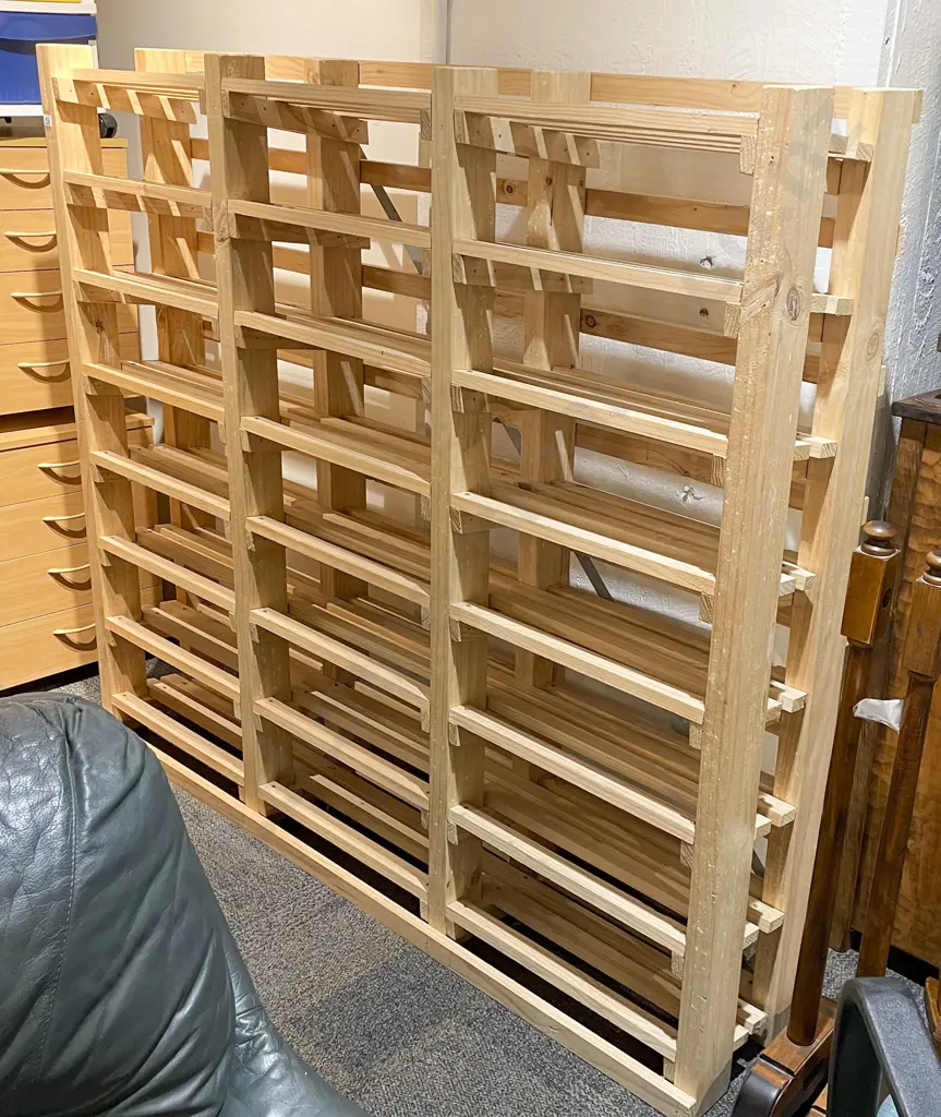 Wooden Wine Rack Image 1++