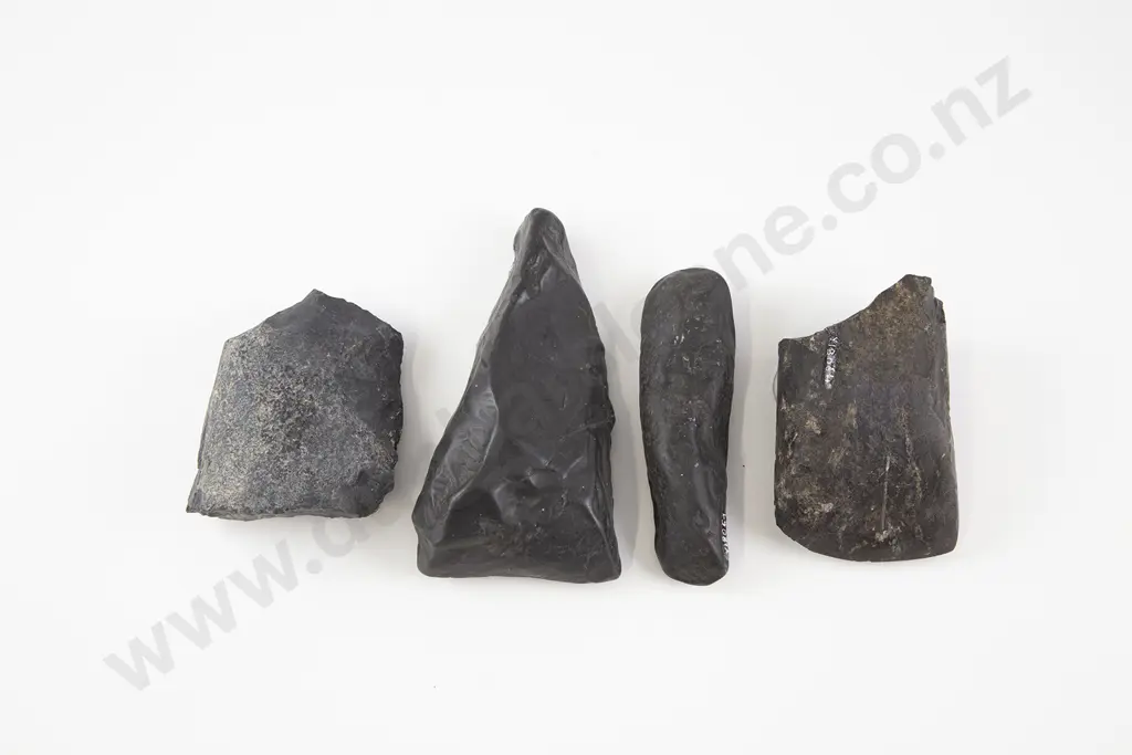 Two Toki And Two Worked Stone (Argillite) Image 1++