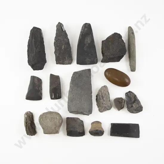 Assorted Toki And Worked Stone (17)