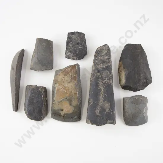 Toki And Worked Stone (8 pieces)