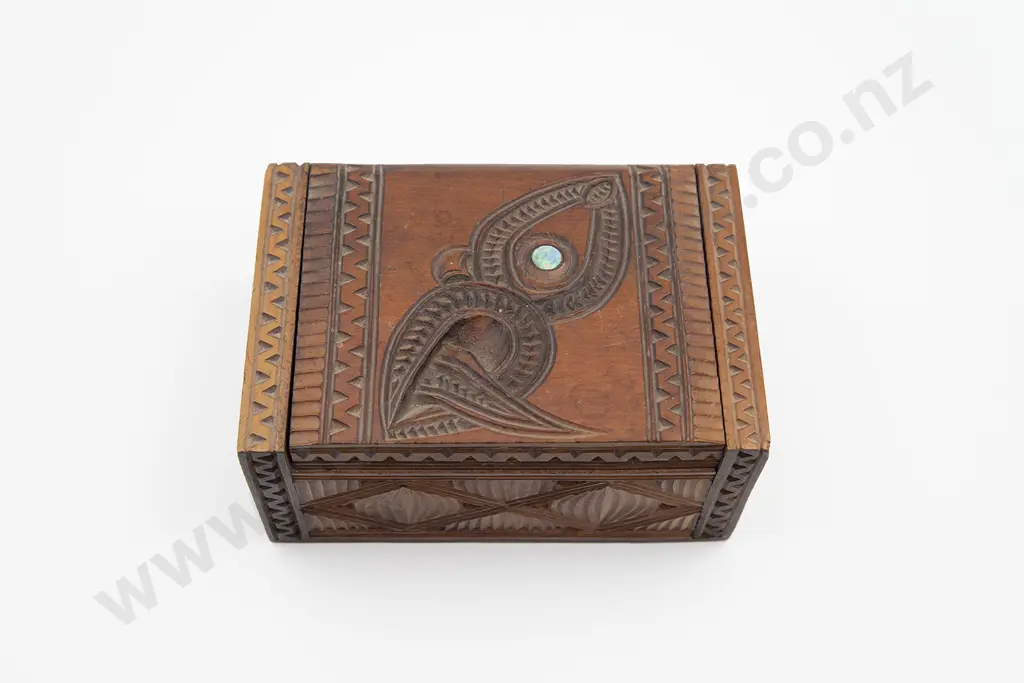 Carved Lidded Box With Manaia Head Image 1++