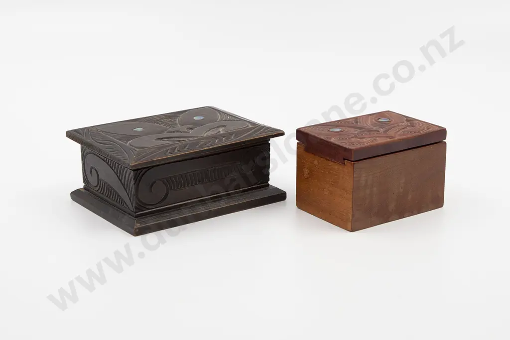 Two Carved Lidded Boxes With Wheku Heads Image 1++