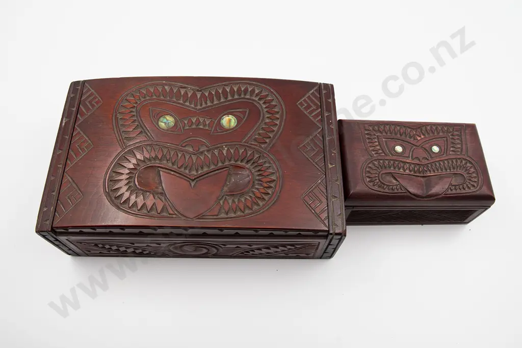 Two Carved Lidded Boxes With Wheku Heads Image 1++