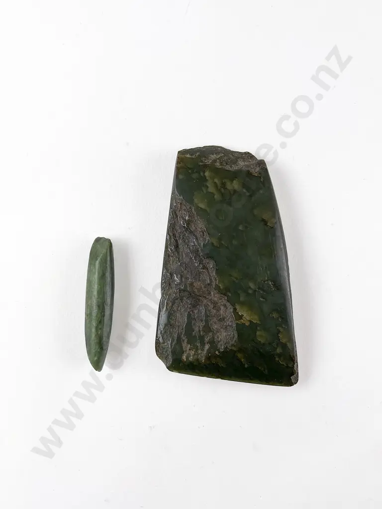 A Toki Poumanu And A Small Whao (Chisel) Image 1++