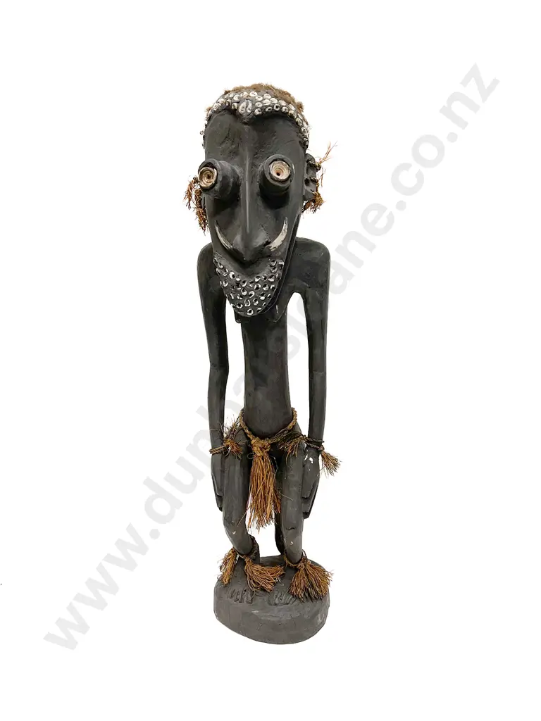Standing Papua New Guinea Figure Image 1++