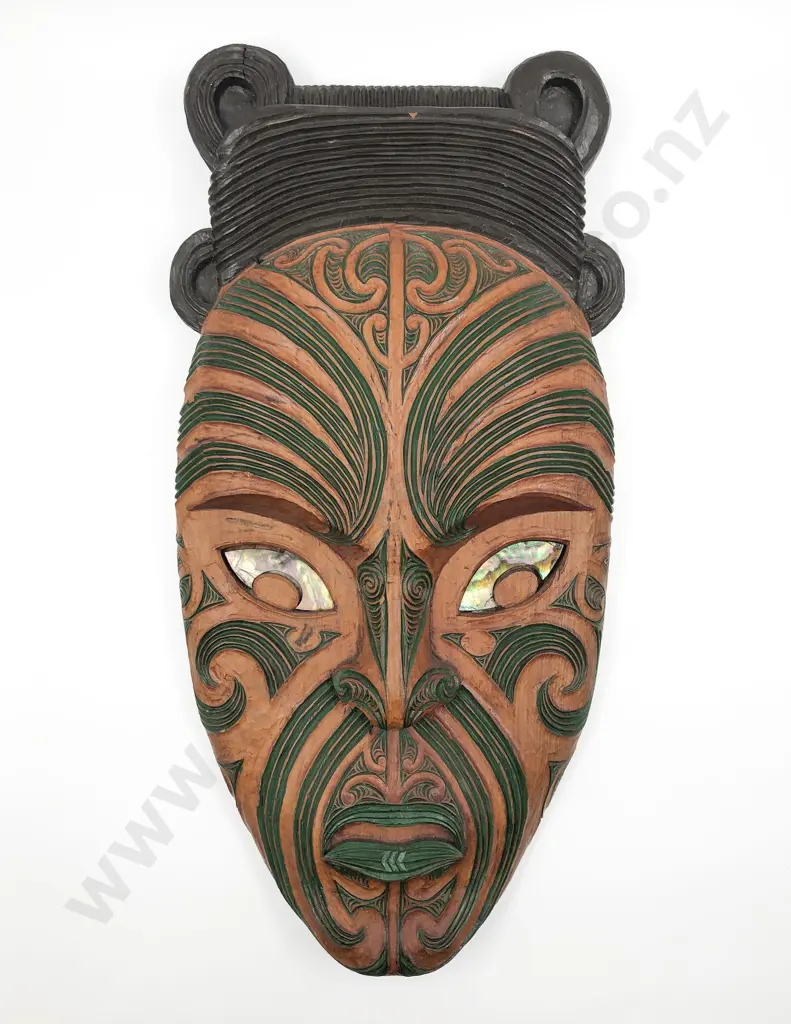 An Impressive Carved Māori Mask Image 1++