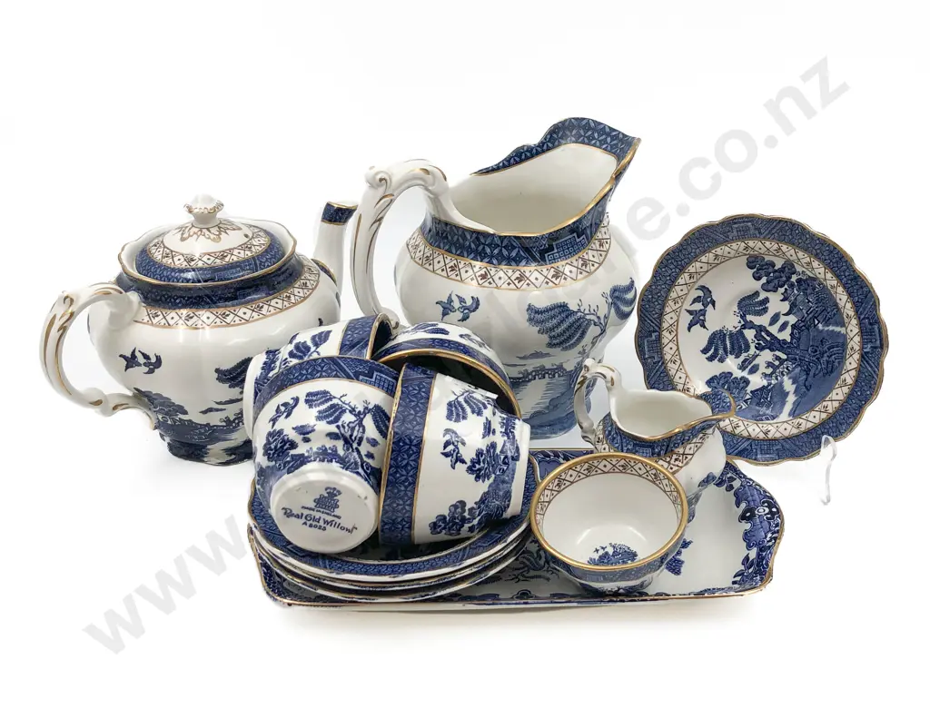 Selection of Blue and White China Image 1++