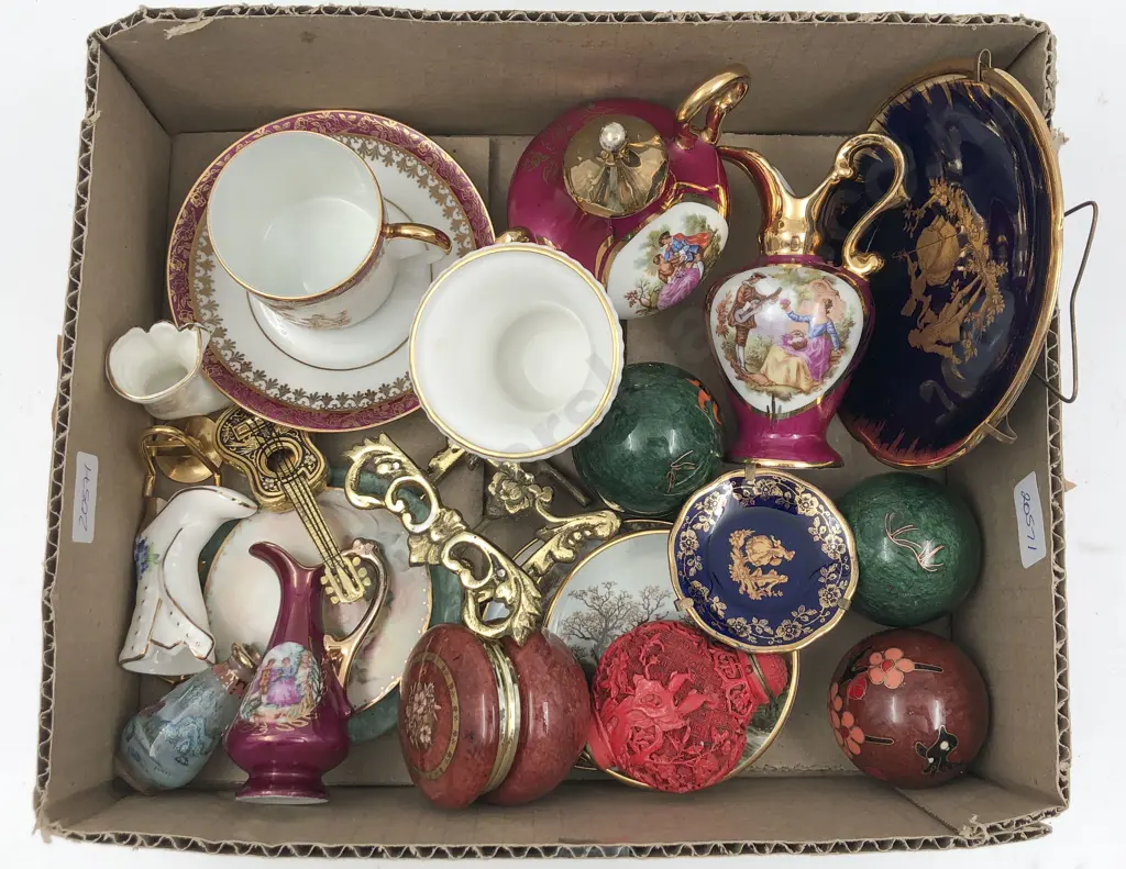 Small box of Miniatures incl Limoges Image 1++