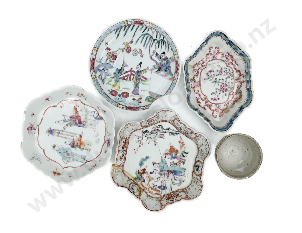 Lot of Assorted Including Chinese Porcelain (Faults) with Small Vintage Floral Works etc Image 1++
