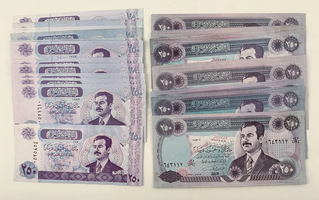 C2000 Central Bank of Iraq 250 Dinars Front: Saddam Hussein Image 1++
