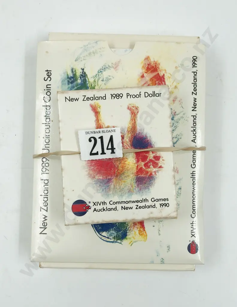Three NZ 1990 Commonwealth Games Comm. Coin Sets Image 1++