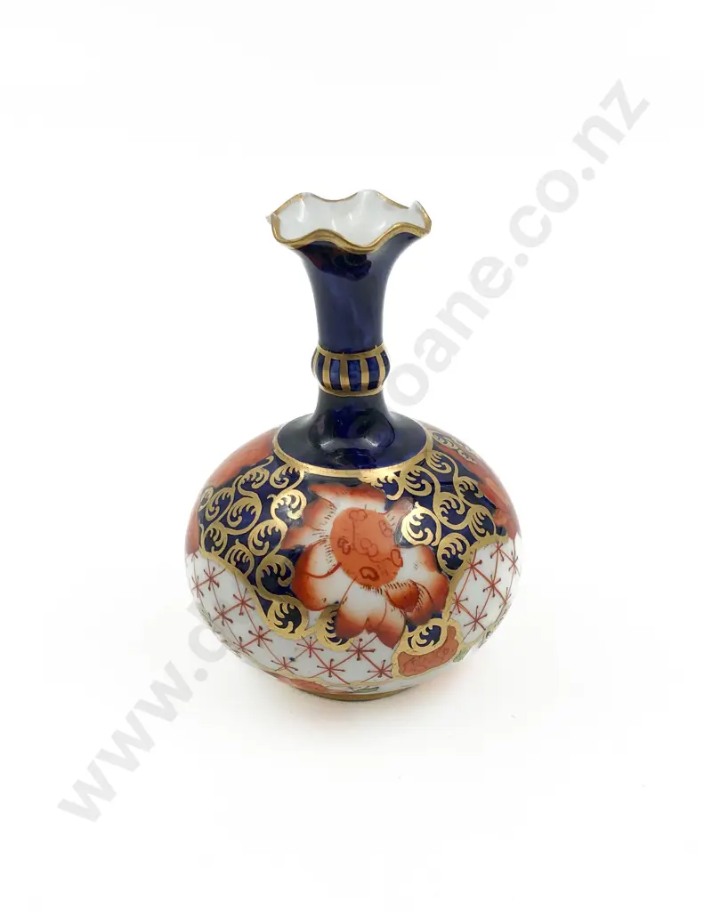 Small RCD Imari Pattern Vase Image 1++