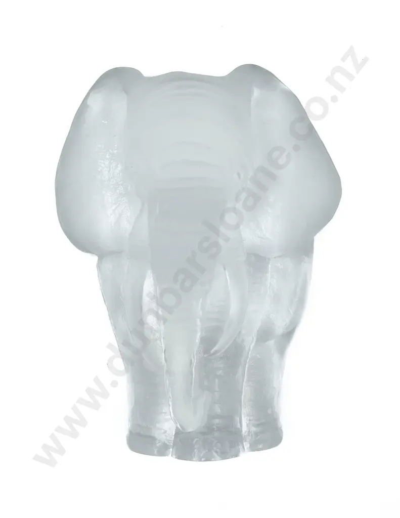 Mats Jonasson Swedish Glass Elephant Form Paper Weight (etched signature) Image 1++