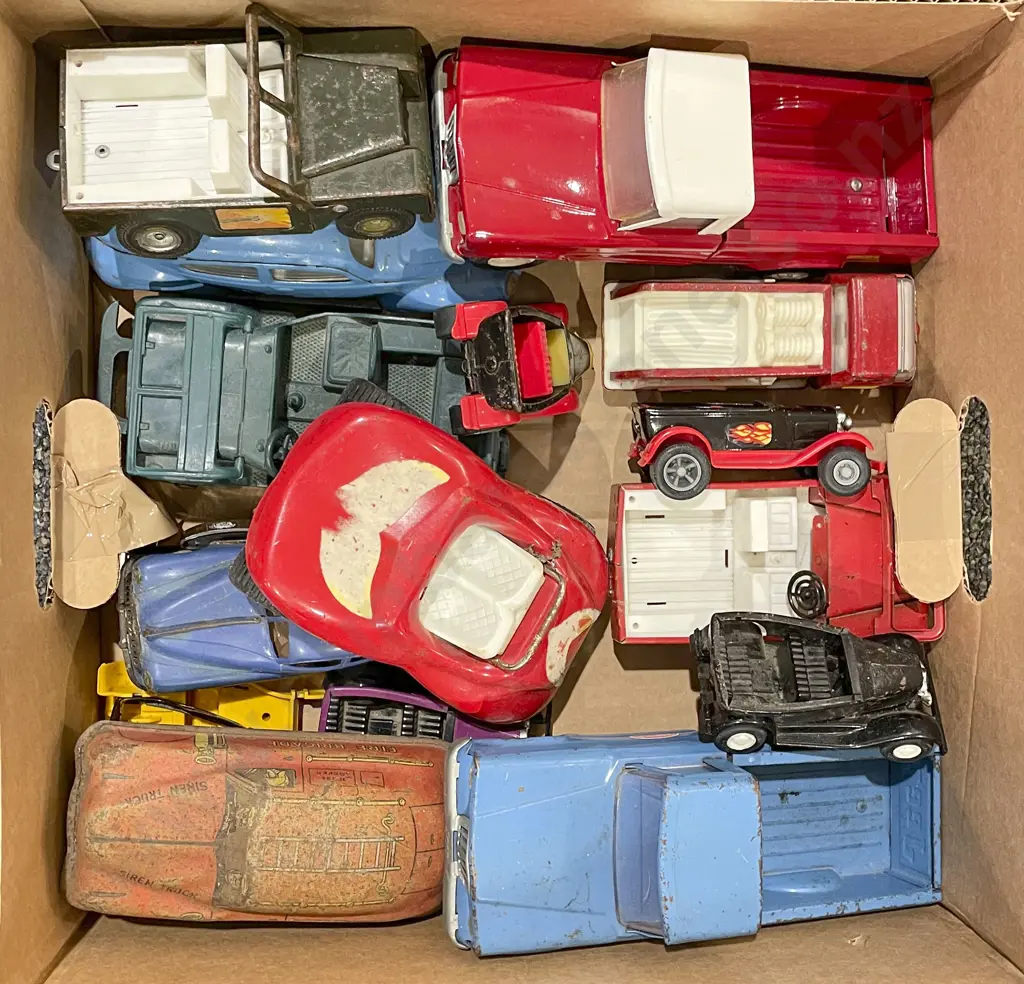 Box of Assorted Vintage Toy Cars Image 1++
