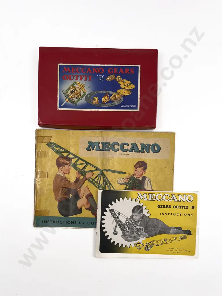 Boxed Meccano Gears Outfit 'B' with Instruction Booklets Image 1++