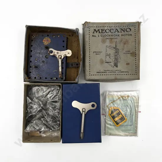Boxed Meccano Clockwork Motor No1 and part boxed No 1A