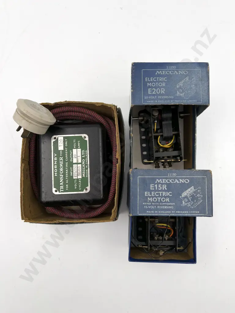 Boxed Meccano Clockwork Transformer No T20 & Electric Motors E20R/E15R Image 1++