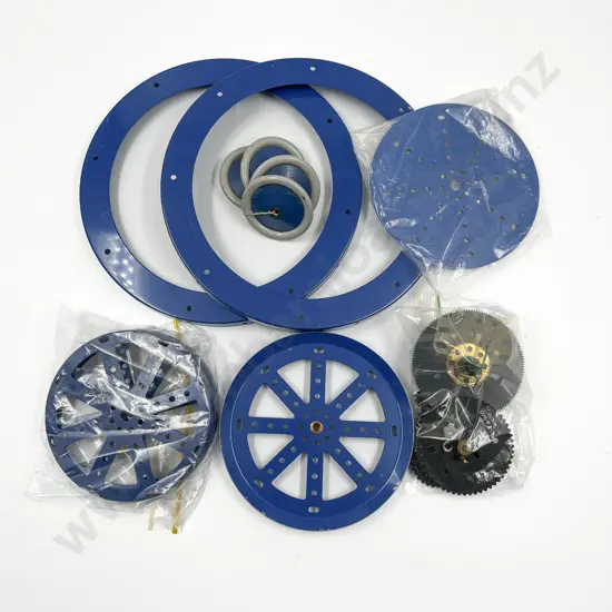 Meccano Two Flange Rings 25cm with Gears and Assorted in blue