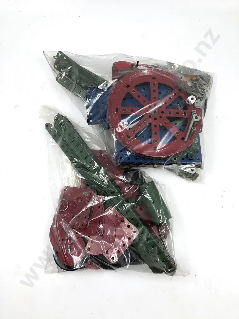 Qty Meccano Assorted Mainly Red and Green Plates Image 1++