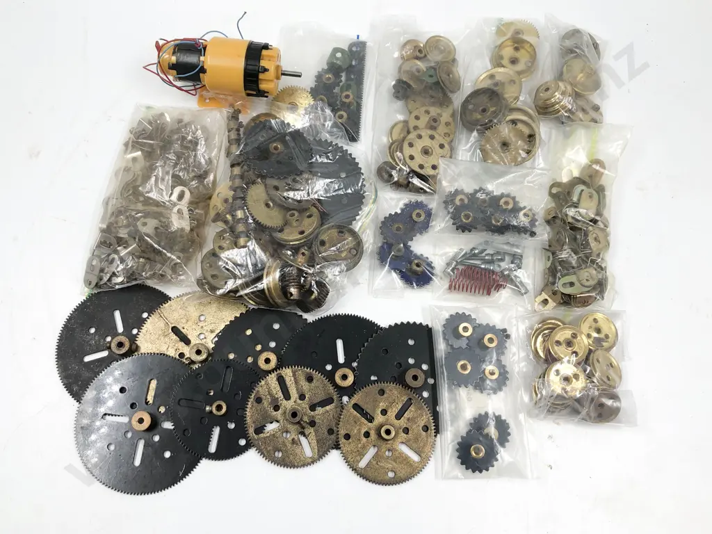Qty Meccano Assorted Gears Nuts and Bolts Image 1++