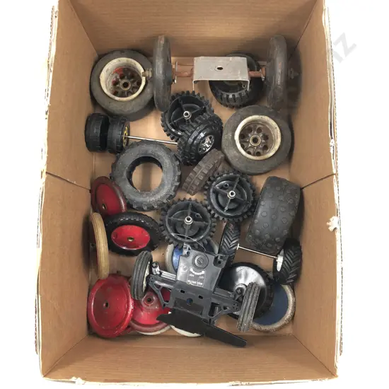 Qty Meccano Assorted Vehicle Wheels