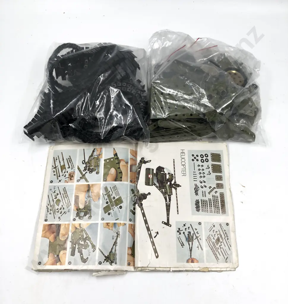 Qty Meccano Military Vehicle Parts Image 1++