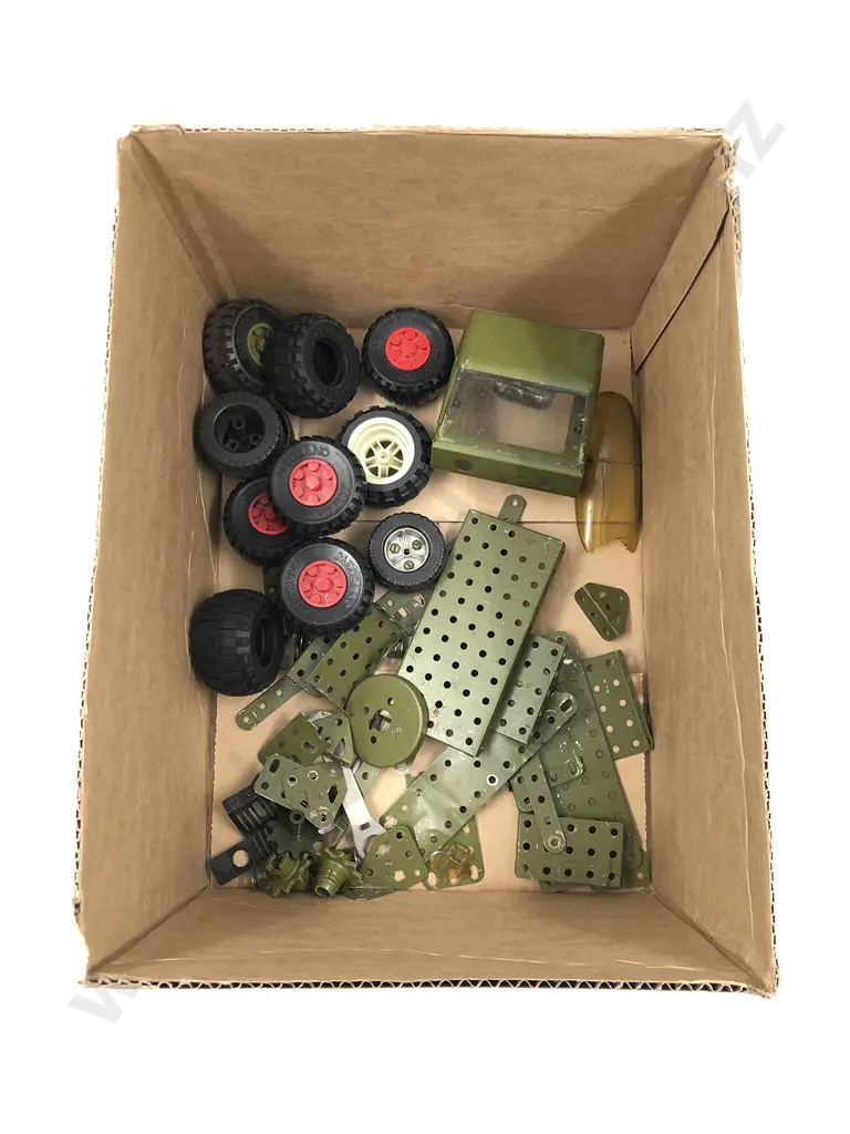 Qty Meccano Military Vehicle Parts Image 1++