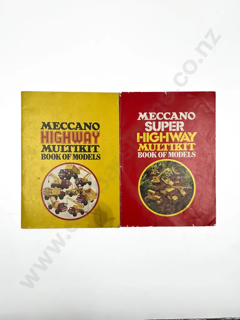 Meccano Multikit Construction Parts in Yellow Image 1++