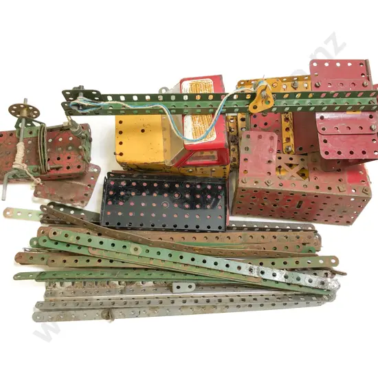 Qty Vintage Meccano with Highway Multikit Approx 5kg