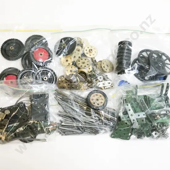 Qty Vintage Meccano Approx 5kgs
