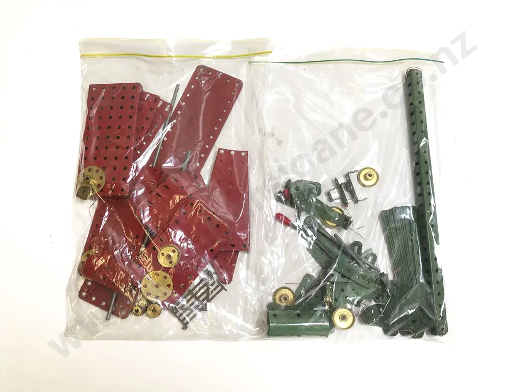 Qty Vintage Meccano Approx 5kgs Image 1++