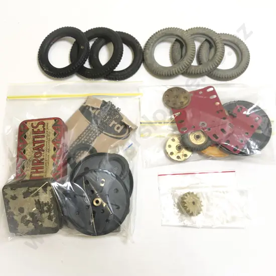 Qty Vintage Meccano Approx 5kgs