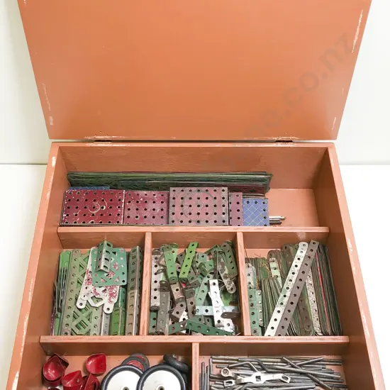 Qty Vintage Meccano Approx 8.5kgs