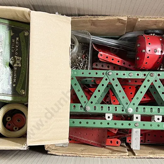 Qty Vintage Meccano and Buz Builder