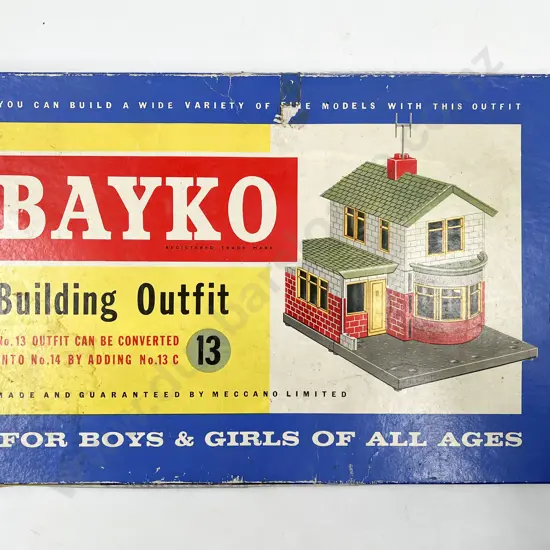 Boxed Bayko Building Outfit 13