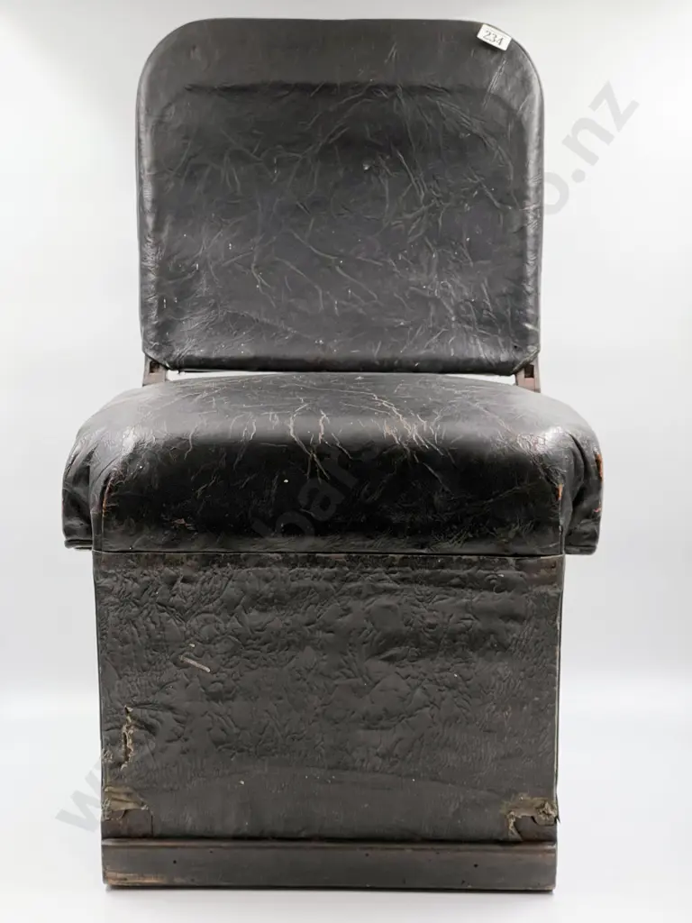 Vintage Live Rail Steam Folding Guard Seat Image 1++