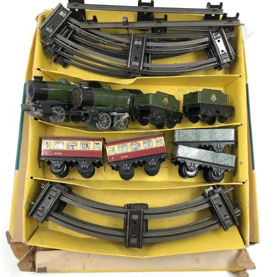 Part Boxed Hornby O Gauge Clockwork No 21 Passenger Set